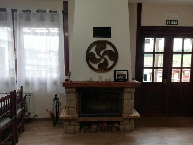 Atxispe Etxea Casa Rural Laukiz 外观 照片